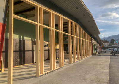 Creation de façade en poteau poutre pour la boulangerie Paniere - Sallanches 74 haute savoie