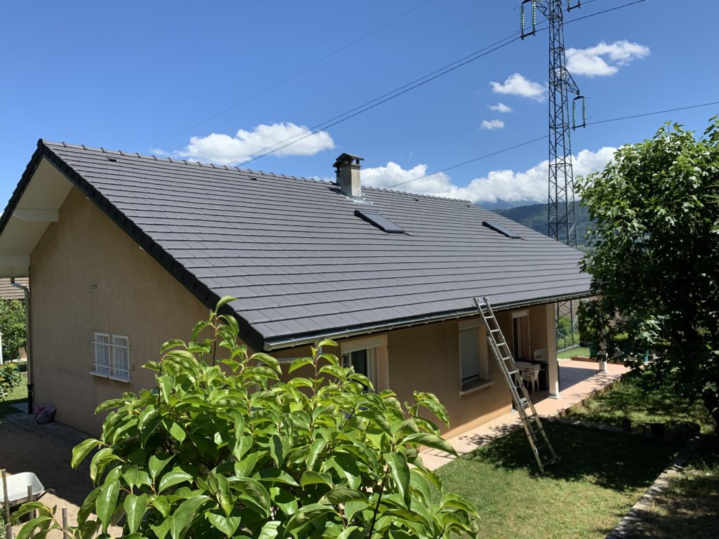 Rénovation de toiture de maison à Montmelian en Savoie