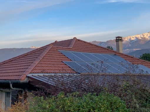 Rénovation de toiture et zinguerie d’une maison à Bernin – 38